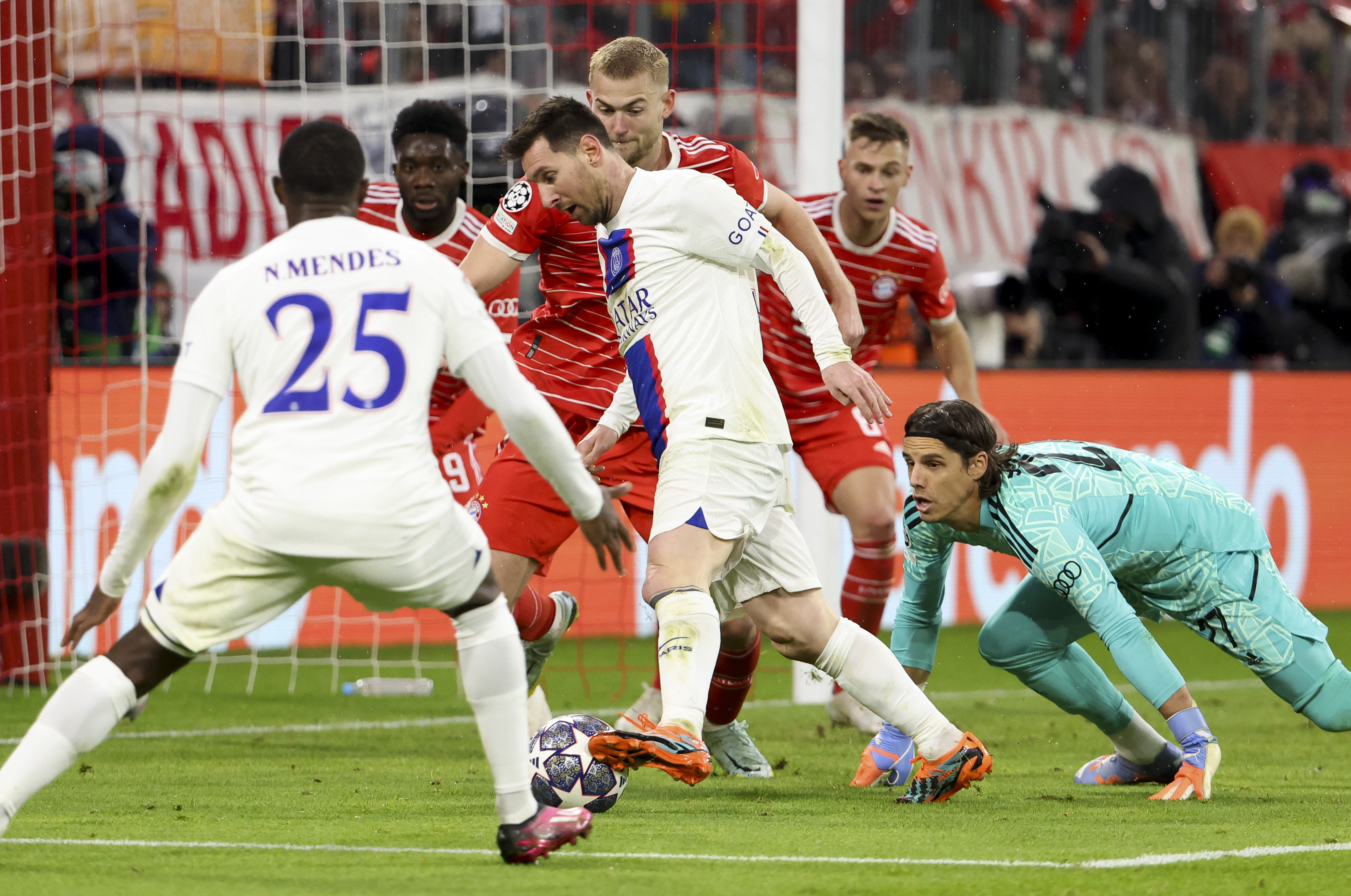 乐鱼体育APP下载- 巴黎圣日耳曼对决拜仁慕尼黑 