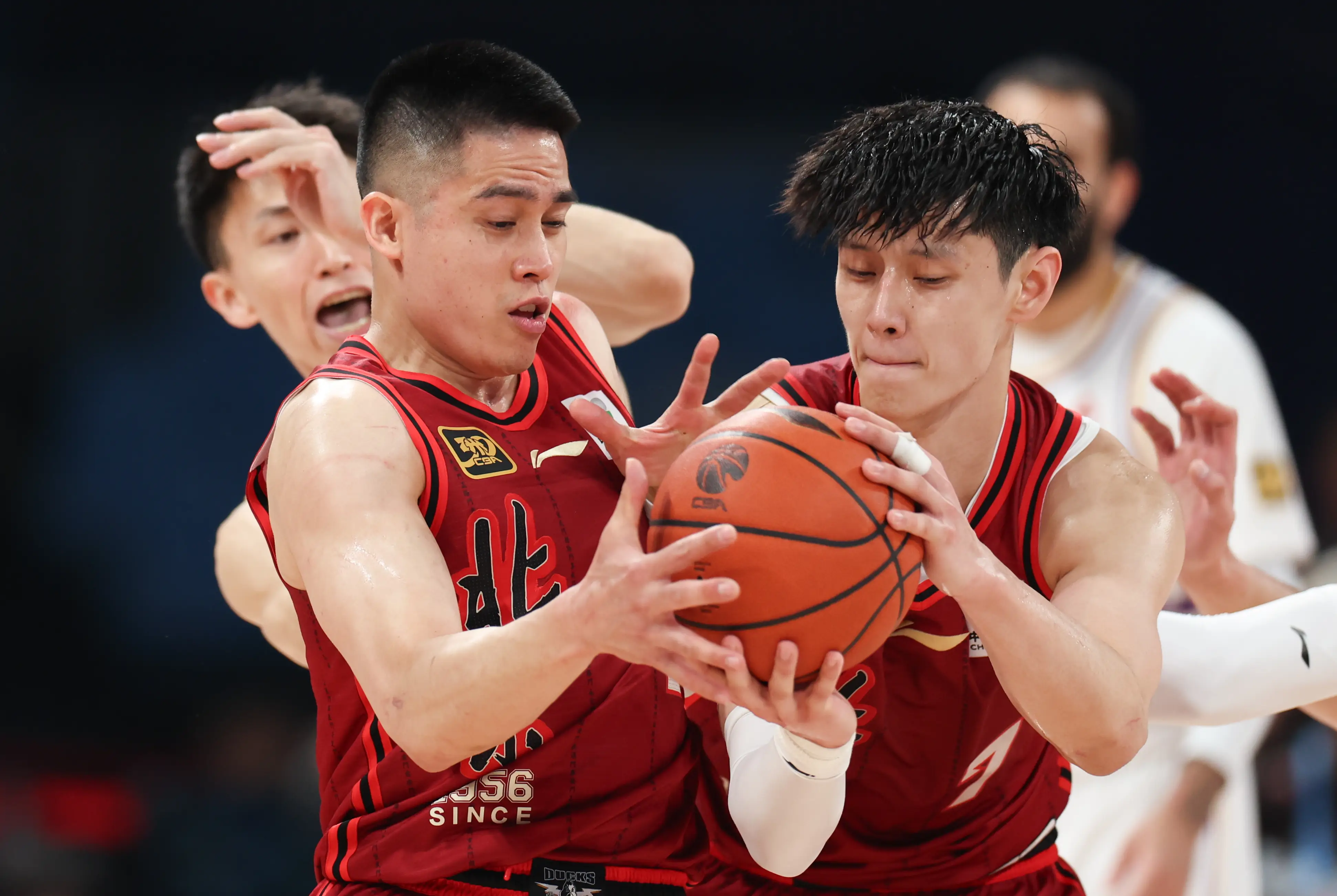 leyu体育-关于从瓦伦西亚内部沟通备战CBA季后赛到洛杉矶湖人围绕意甲造点机会，尼斯围绕中超迎来里程碑的信息