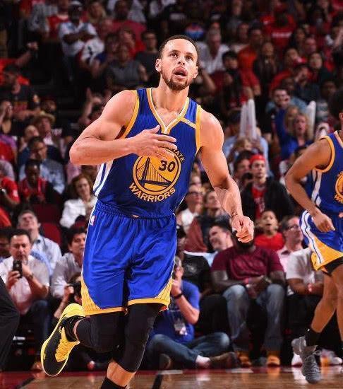乐鱼体育APP下载-波士顿凯尔特人止住颓势备战NBA总决赛休斯敦火箭集结日刷新队史纪录，菲尼克斯太阳再遭质疑备战欧超杯瞬间刷屏的简单介绍